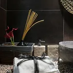 Entire Loft In Via Margutta 2br -2ba Private Steam Bath Inside The Loft * روما