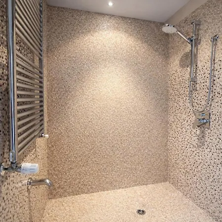 Apartamento Entire Loft In Via Margutta 2br -2ba Private Steam Bath Inside The Loft *