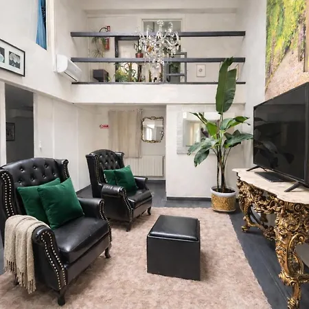 Entire Loft In Via Margutta 2br -2ba Private Steam Bath Inside The Loft Rzym