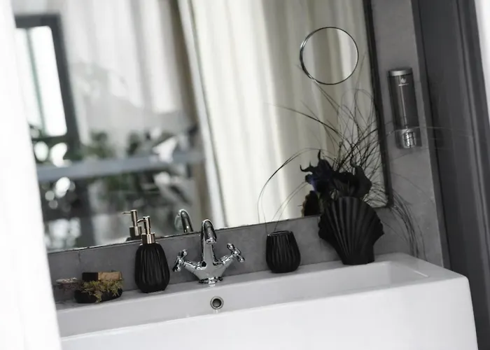 Entire Loft In Via Margutta 2br -2ba Private Steam Bath Inside The Loft Apartamento Roma