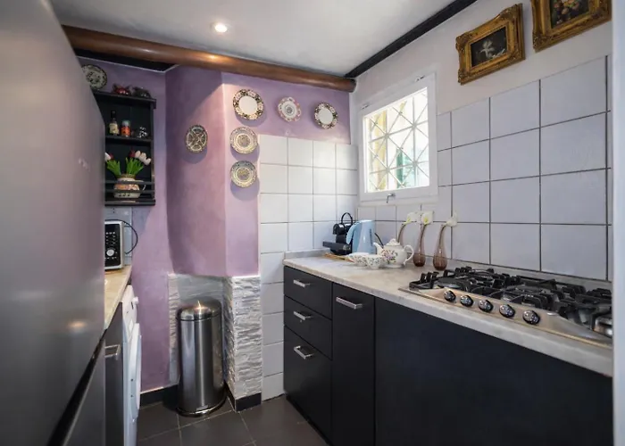 Entire Loft In Via Margutta 2br -2ba Private Steam Bath Inside The Loft *