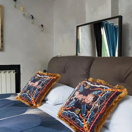 Luxury Piazza Di Spagna Escape With Terrace And Private Rzym